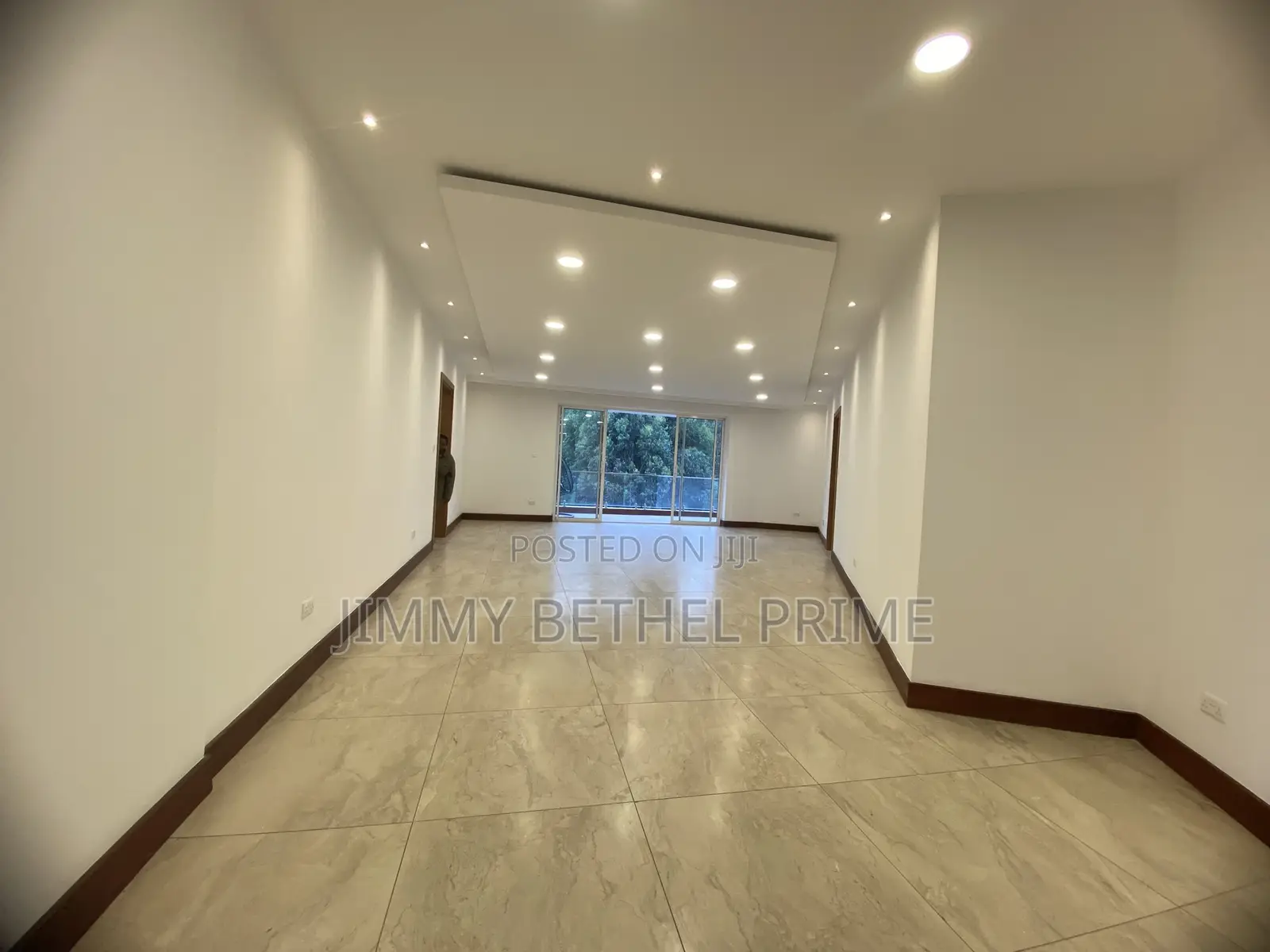 3bdrm Apartment in Parklands/Highridge for sale in Parklands/Highridge