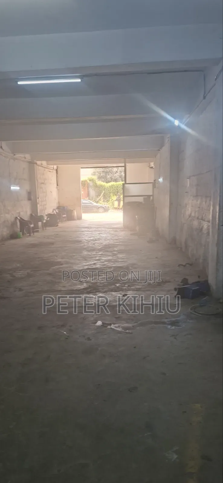 Godown to Let 3500sqft on Factory Street in Industrial Area (Nairobi)