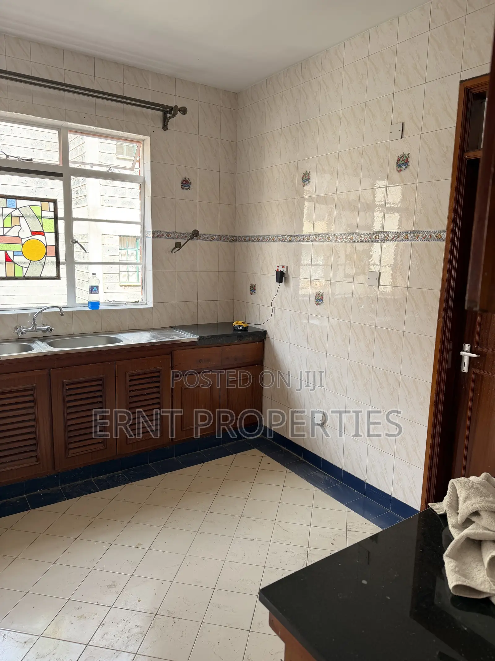 3bdrm Apartment in Riverside Drive for rent in Riverside Drive