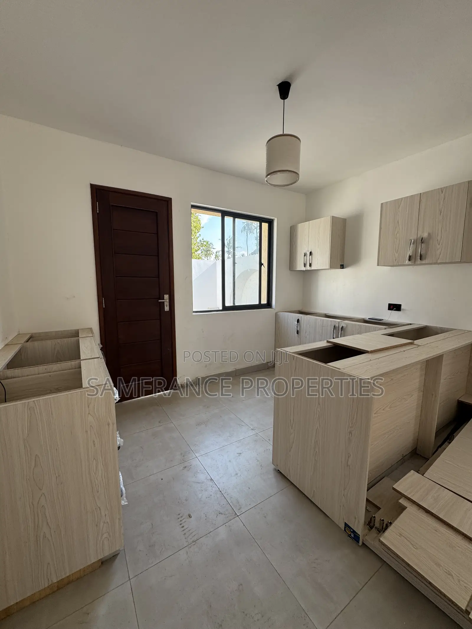 3bdrm Duplex in Boungan Villa, Kikambala for sale in Kikambala