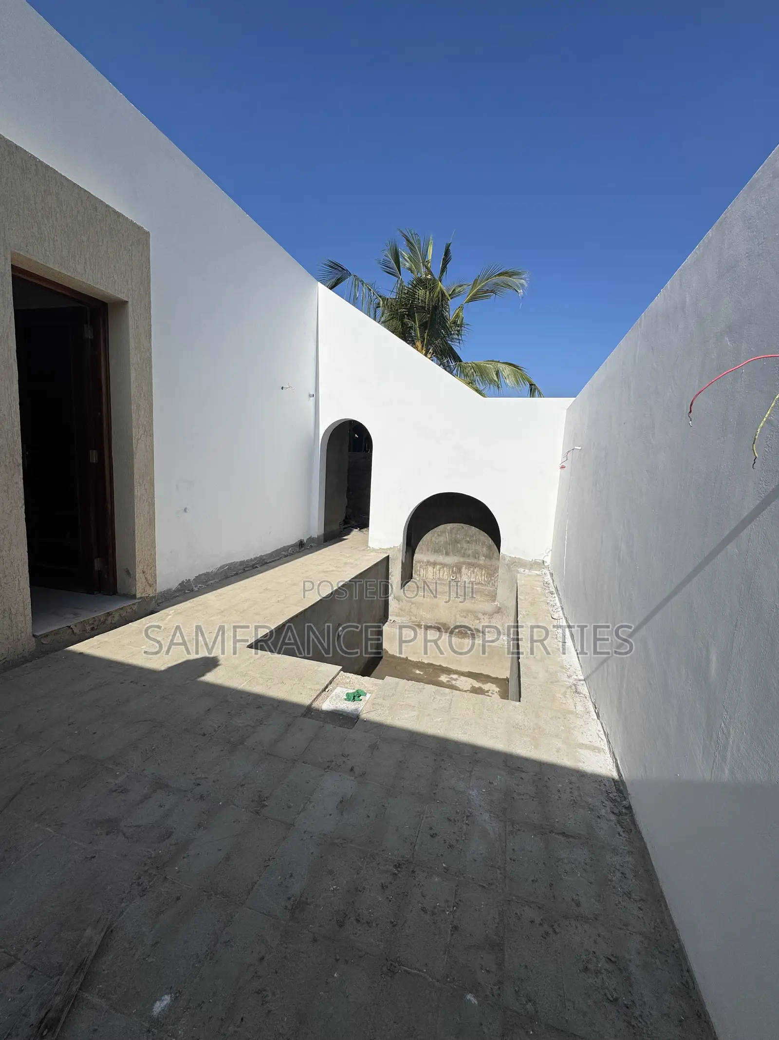 3bdrm Duplex in Boungan Villa, Kikambala for sale in Kikambala