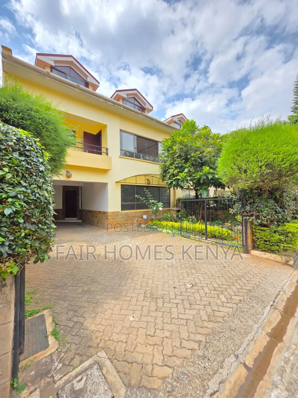 5bdrm Townhouse / Terrace in Gitanga Road, Maziwa for rent in Maziwa