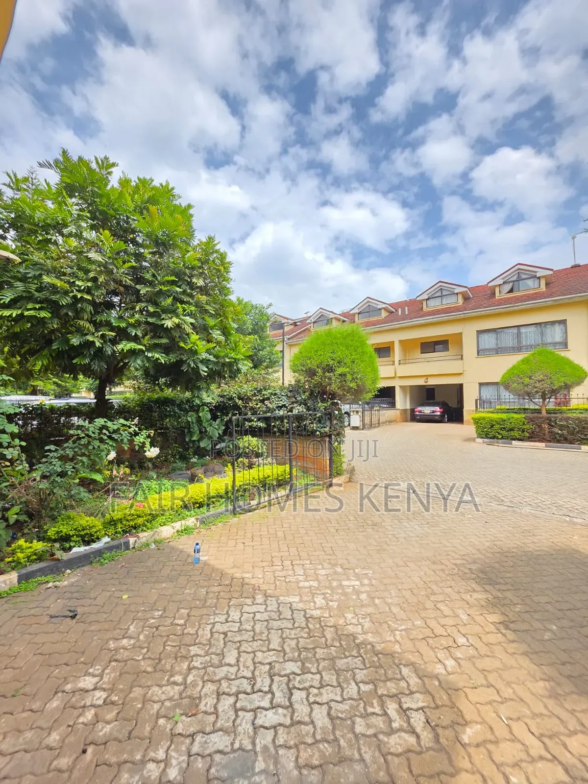 5bdrm Townhouse / Terrace in Gitanga Road, Maziwa for rent in Maziwa