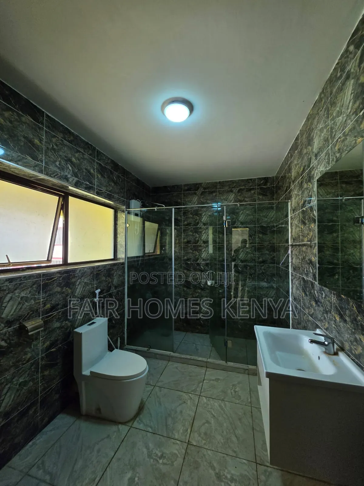 5bdrm Townhouse / Terrace in Gitanga Road, Maziwa for rent in Maziwa