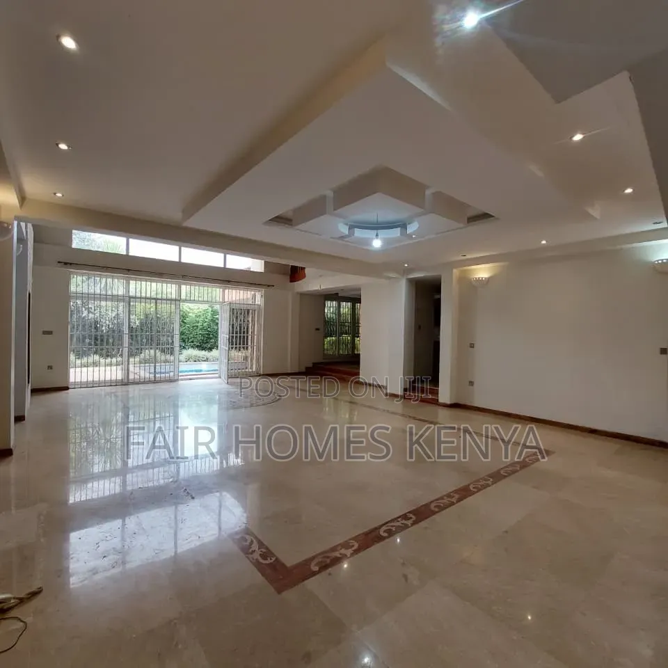 5bdrm Townhouse / Terrace in Convent Drive, Muthangari for rent in Muthangari