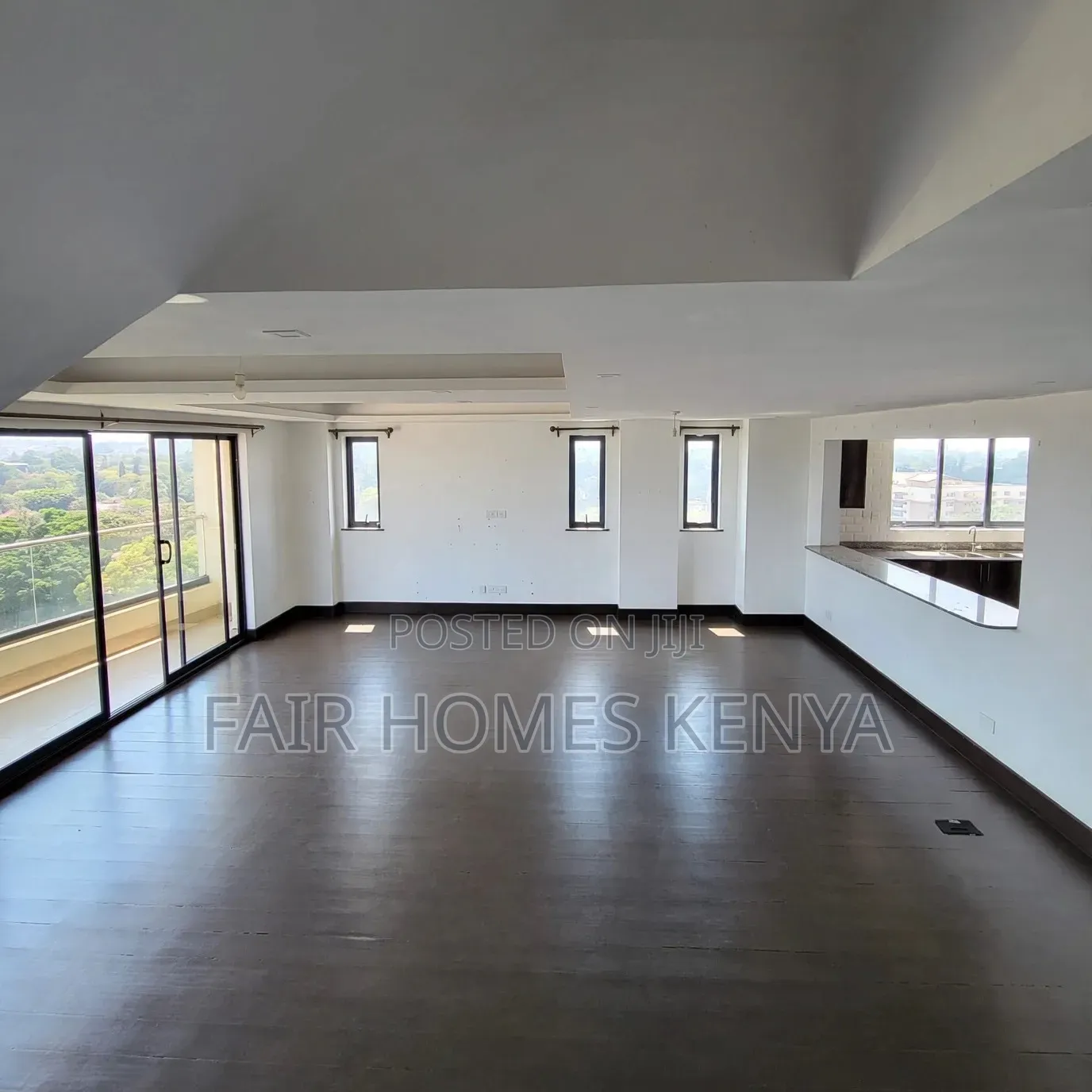 4bdrm Duplex in Gitanga Road, Valley Arcade for rent in Valley Arcade