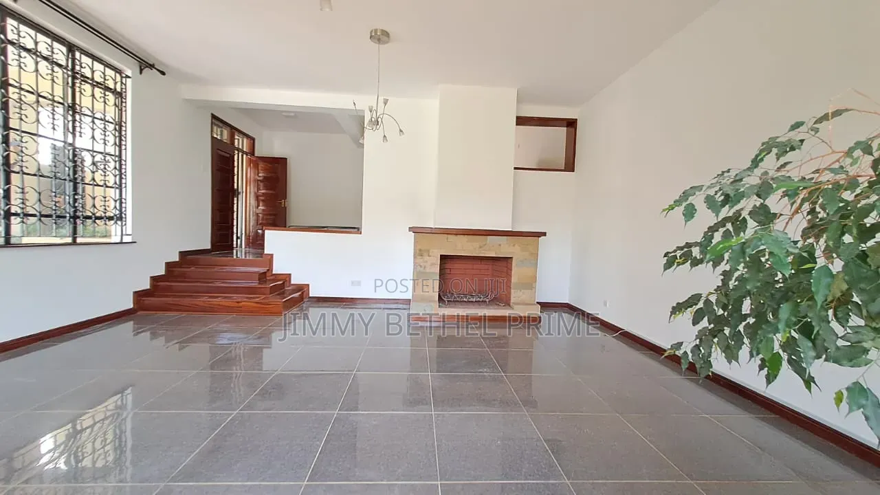 4bdrm Townhouse / Terrace in Spring Valley for rent in Spring Valley