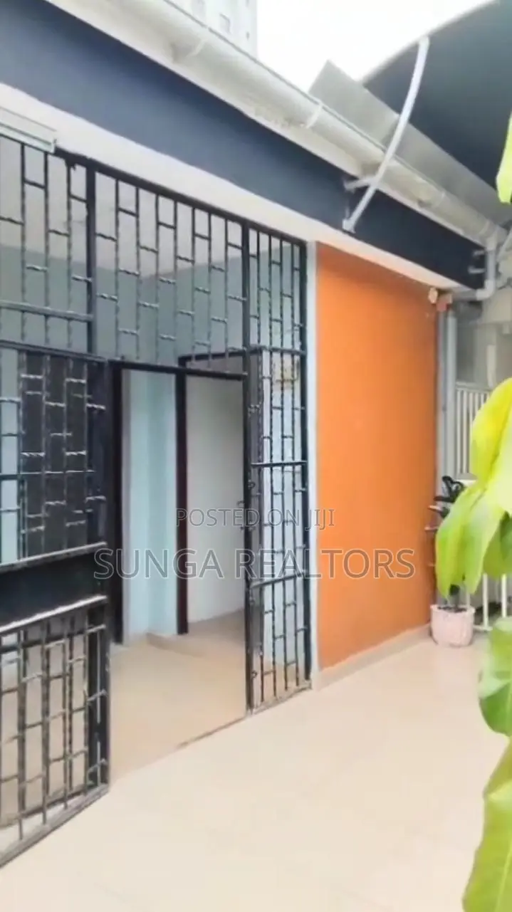 Commercial Property for Let in Kilimani in Hurlingham