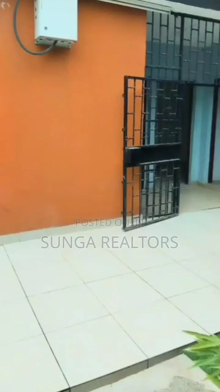 Commercial Property for Let in Kilimani in Hurlingham