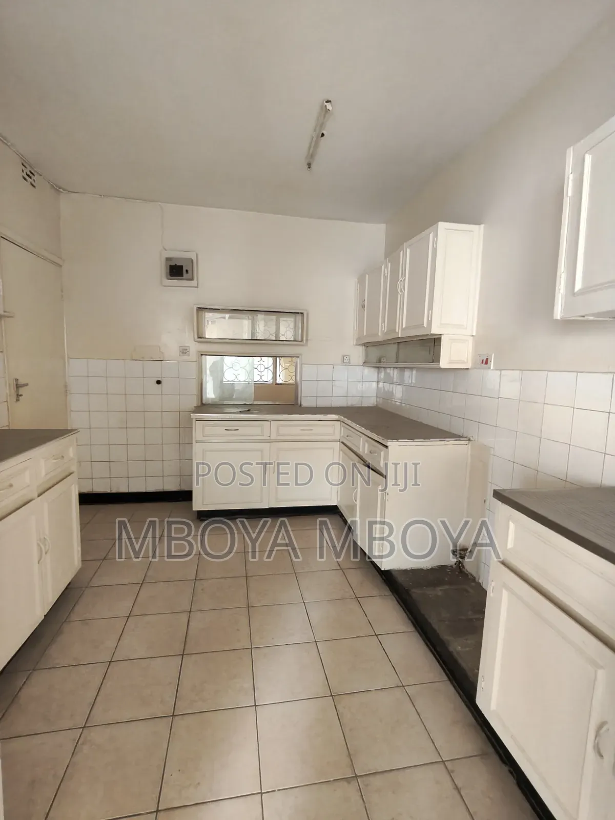 3bdrm Maisonette in Parklands for rent in Parklands/Highridge