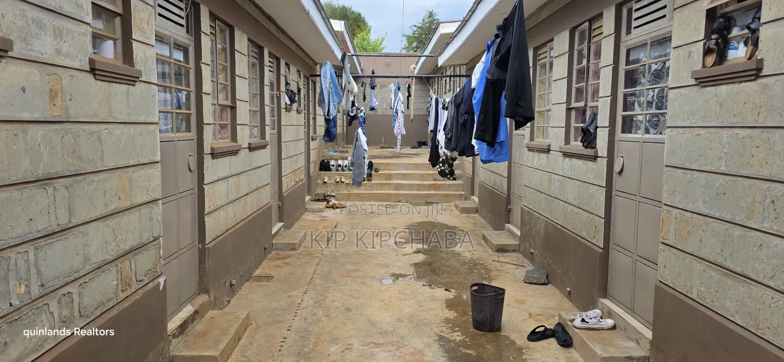 10bdrm Duplex in Kapsoya for sale in Kapsoya