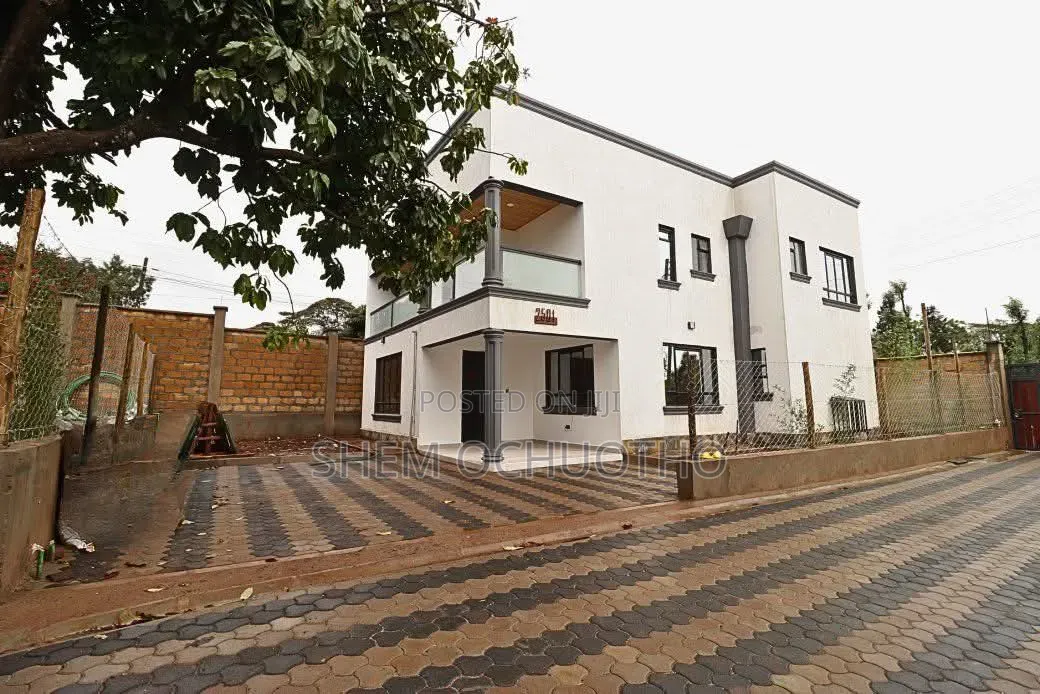5bdrm Maisonette in Kibiku for sale in Kibiku