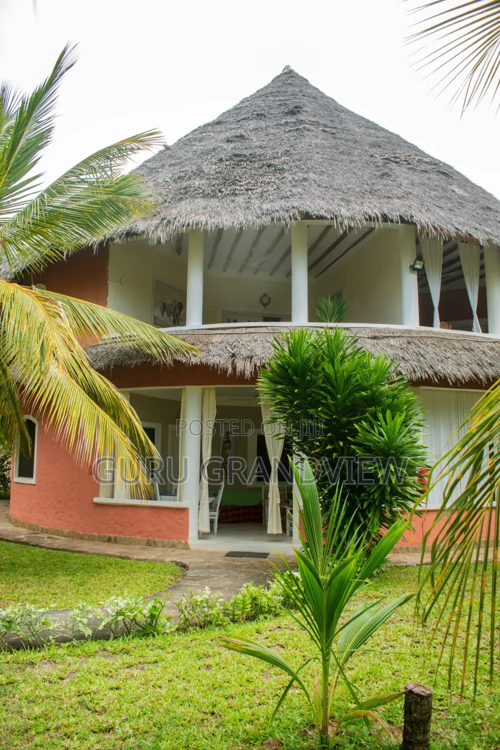 Beachfront Malindi Villa 2 Bedroom at Golden Beach in Shella
