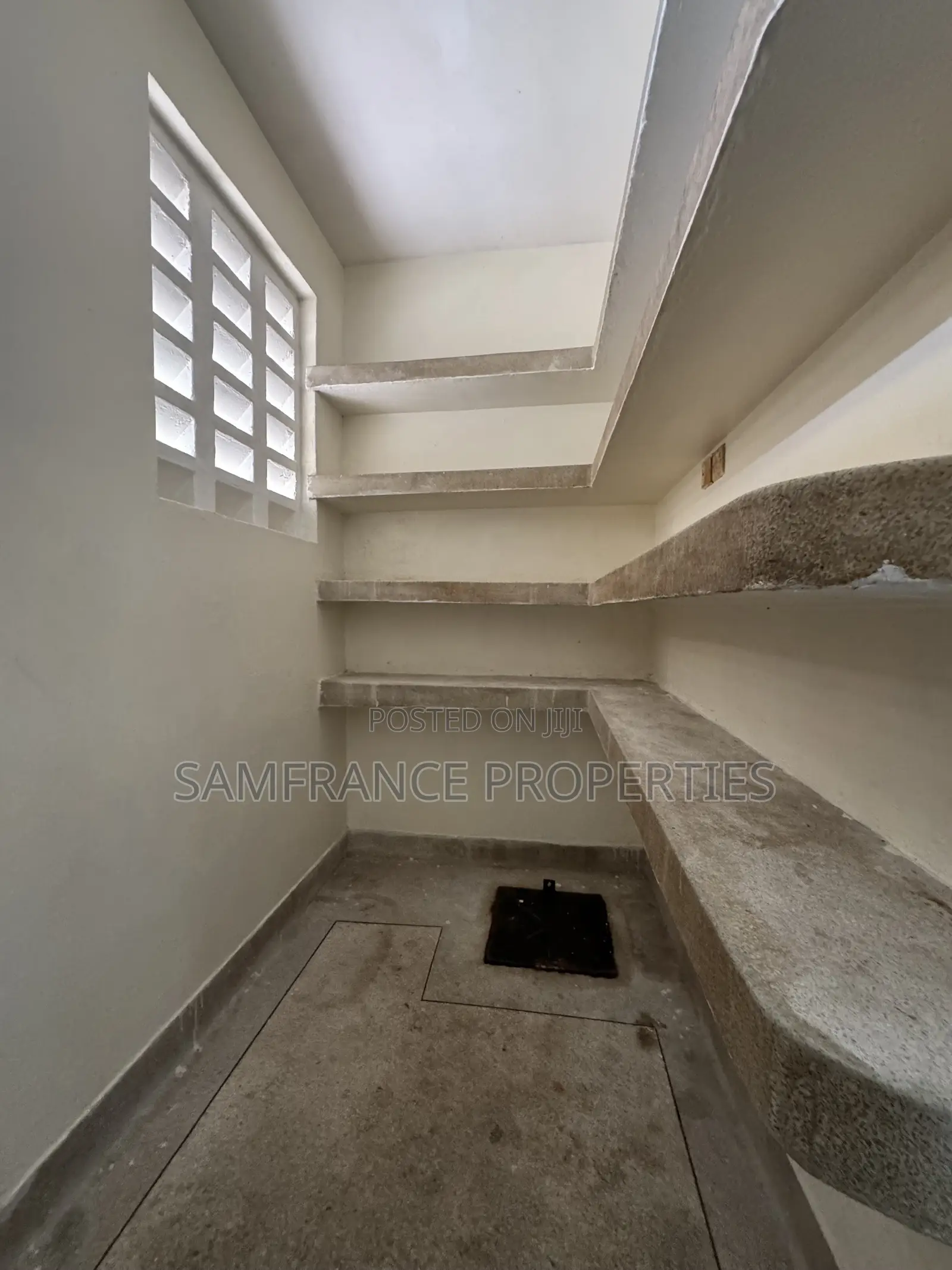 4bdrm Mansion in Beach Road, Nyali Mkomani for rent in Nyali Mkomani