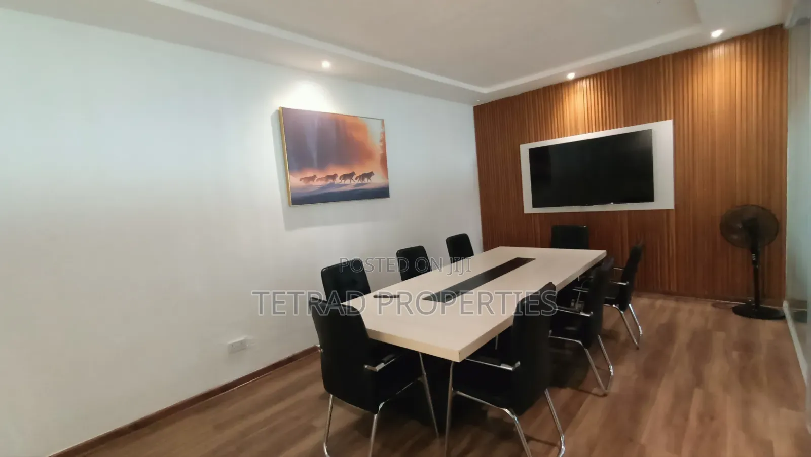 4 Desks Furnished Office in Parklands City Park Area. in Parklands/Highridge