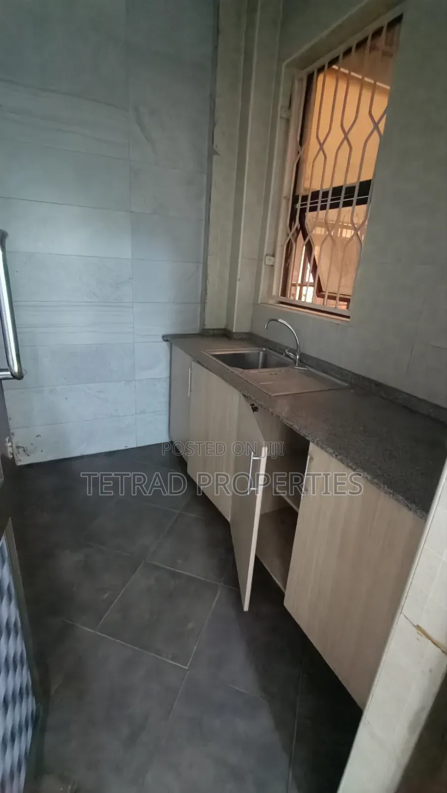1400 SQFT Office in Westlands Near GTC in Raphta Road Area
