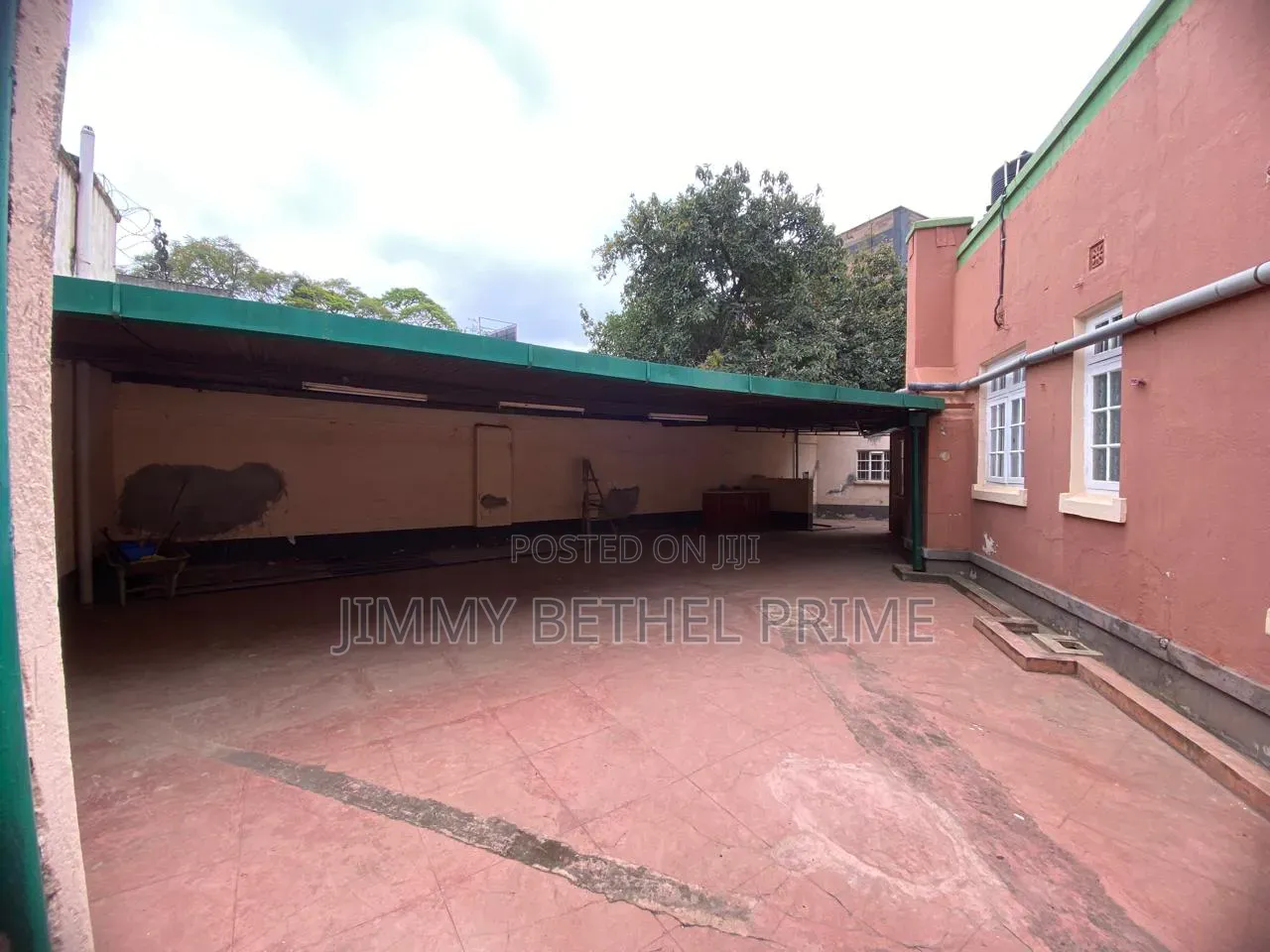 Prime 6 Bedroom for Rent in Parklands/Highridge