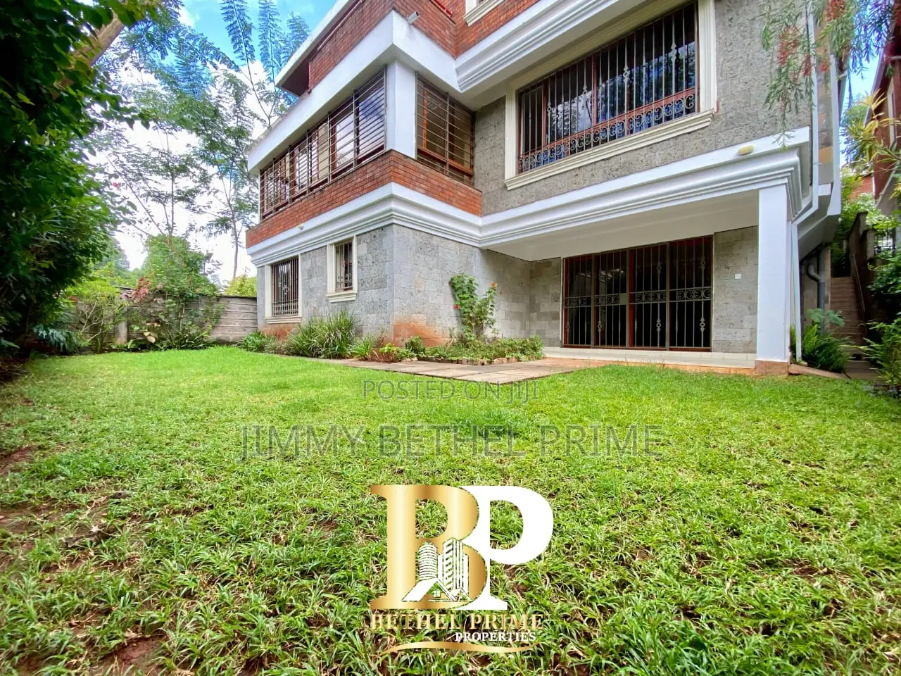 4bdrm Townhouse/Terrace in Spring Valley for sale in Spring Valley