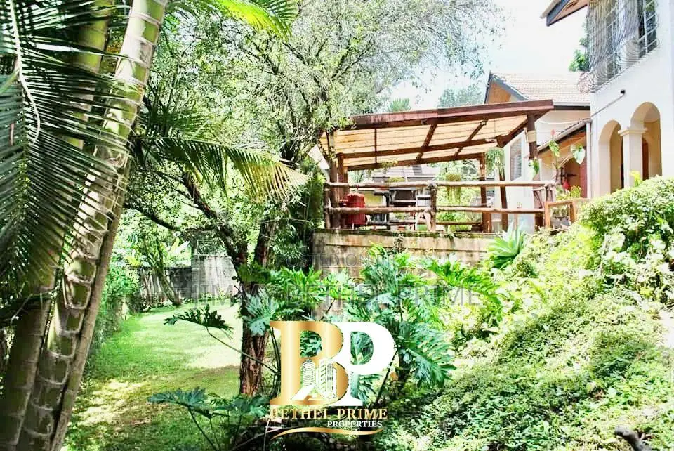 4bdrm House in Spring Valley for sale in Spring Valley