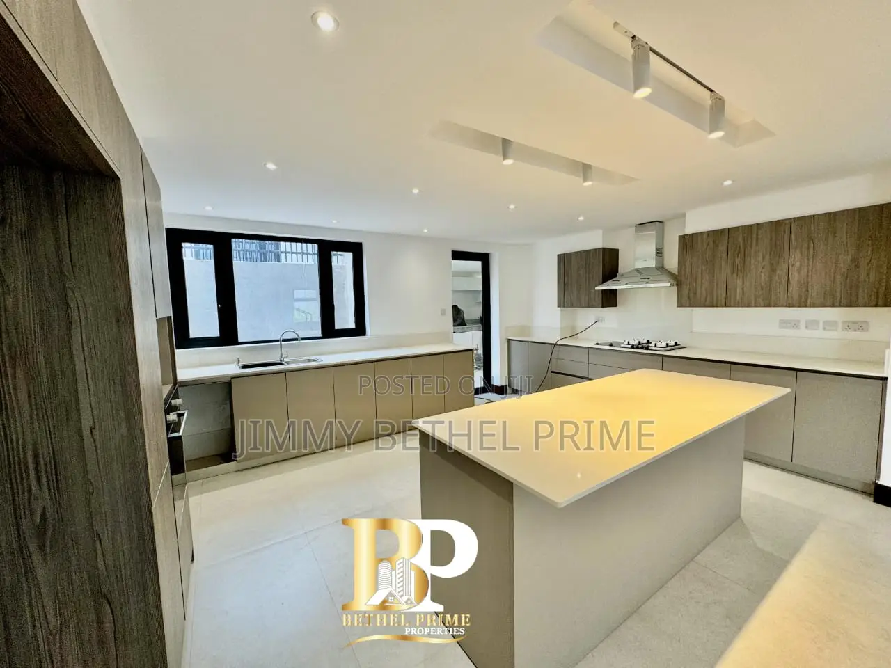 5bdrm Villa in Kitisuru for sale in Kitisuru