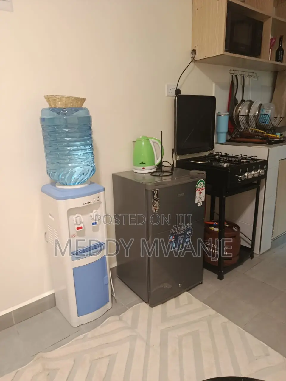 Airbnb Studio in Pioneer Estate