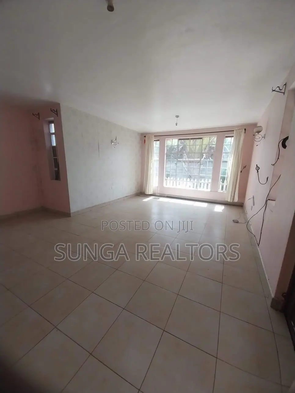 4bdrm House in Beijing Rd., Hotel 67 Area for sale in Hotel 67 Area