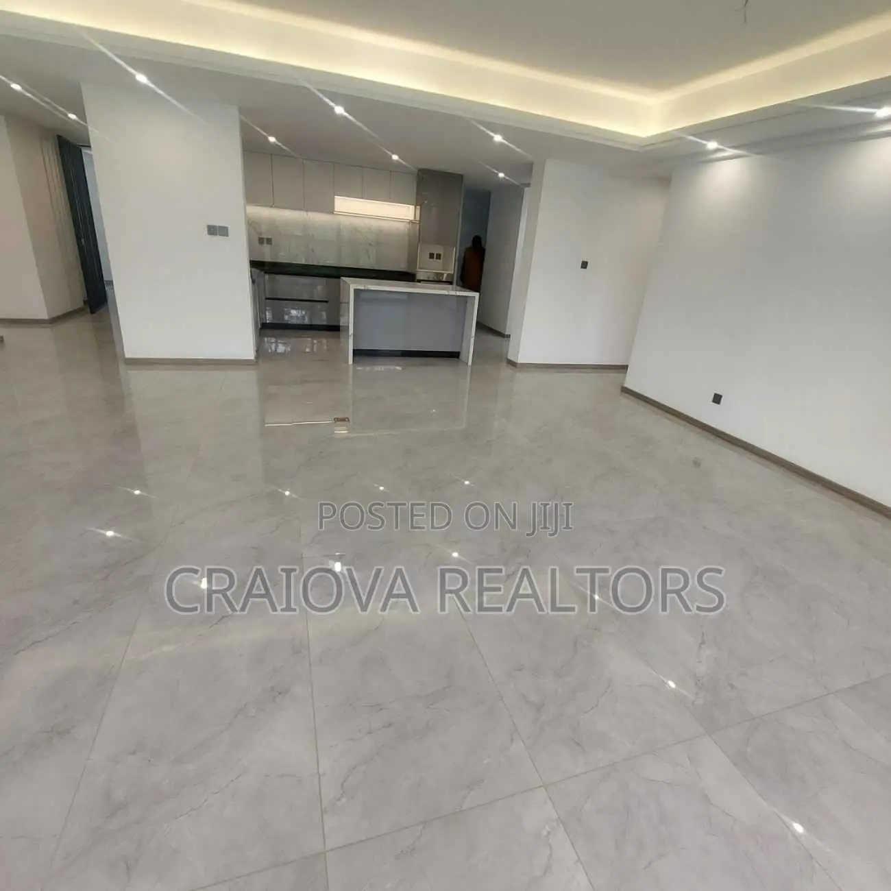 4bdrm Apartment in Raphta Road Area for sale in Raphta Road Area