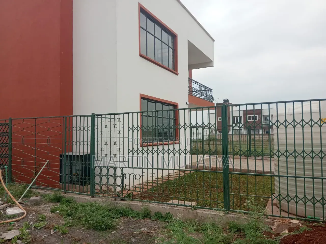 Furnished 6bdrm Maisonette in Katani for sale in Katani