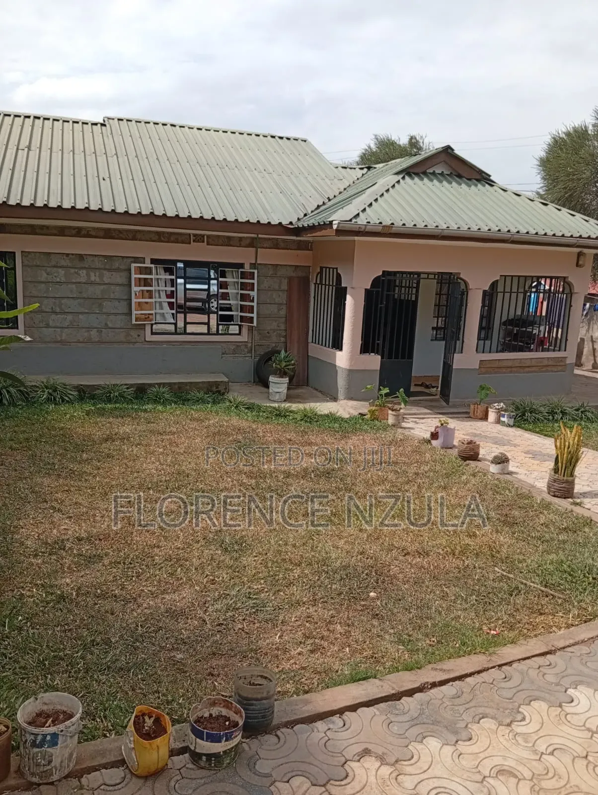 3bdrm Bungalow in Roimen, Matasia for sale in Matasia