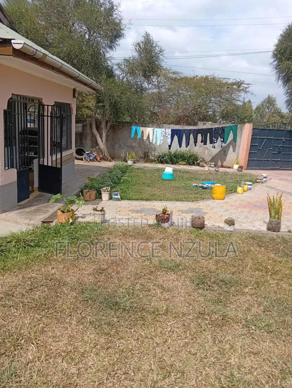 3bdrm Bungalow in Roimen, Matasia for sale in Matasia