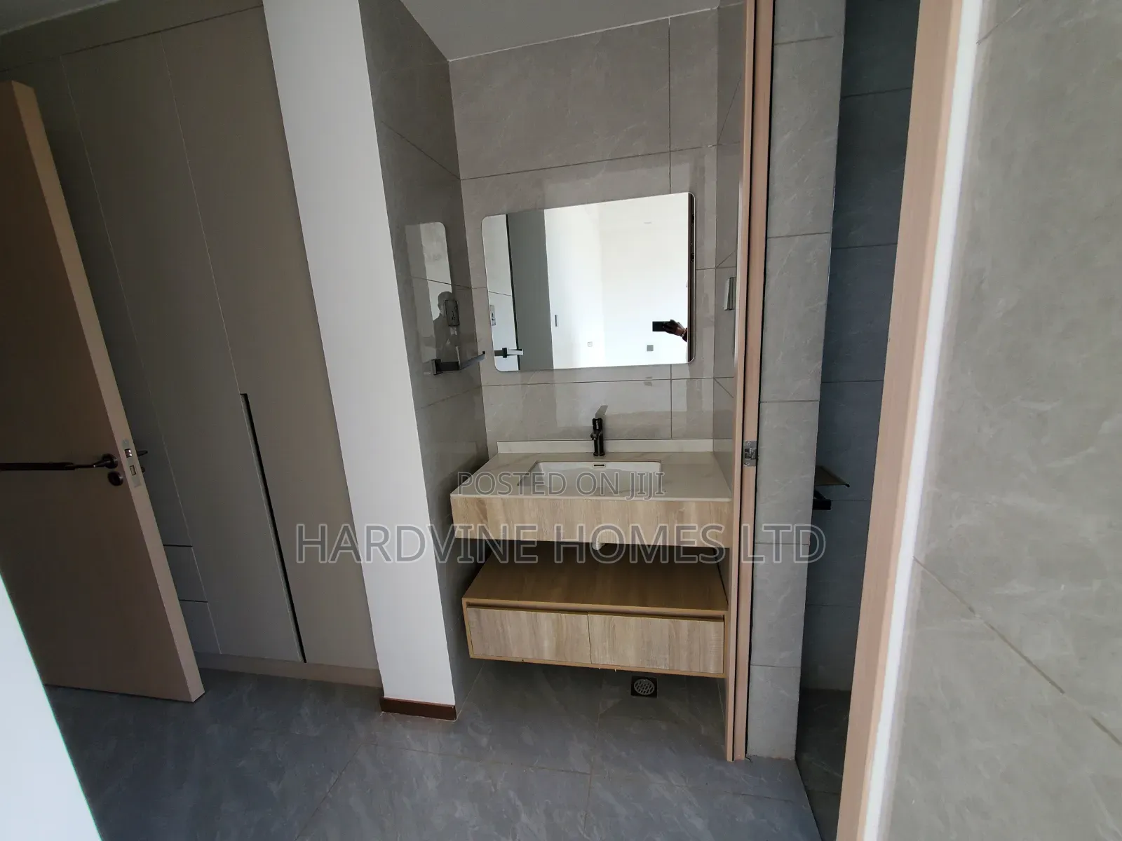 4bdrm Apartment in Riverside Drive for rent in Riverside Drive
