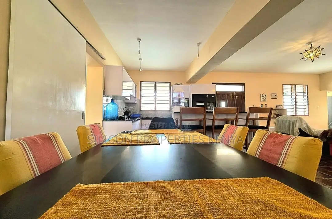 Furnished 3bdrm Villa in Diani for sale in Diani