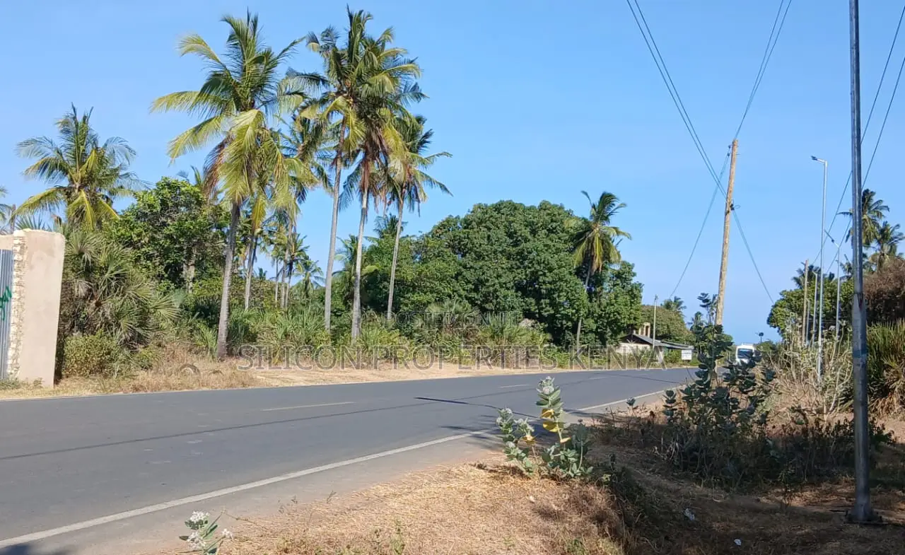 Half-Acre Plot Strategically Located Along the Mvindeni-Lotfa-Diani Rd in Diani
