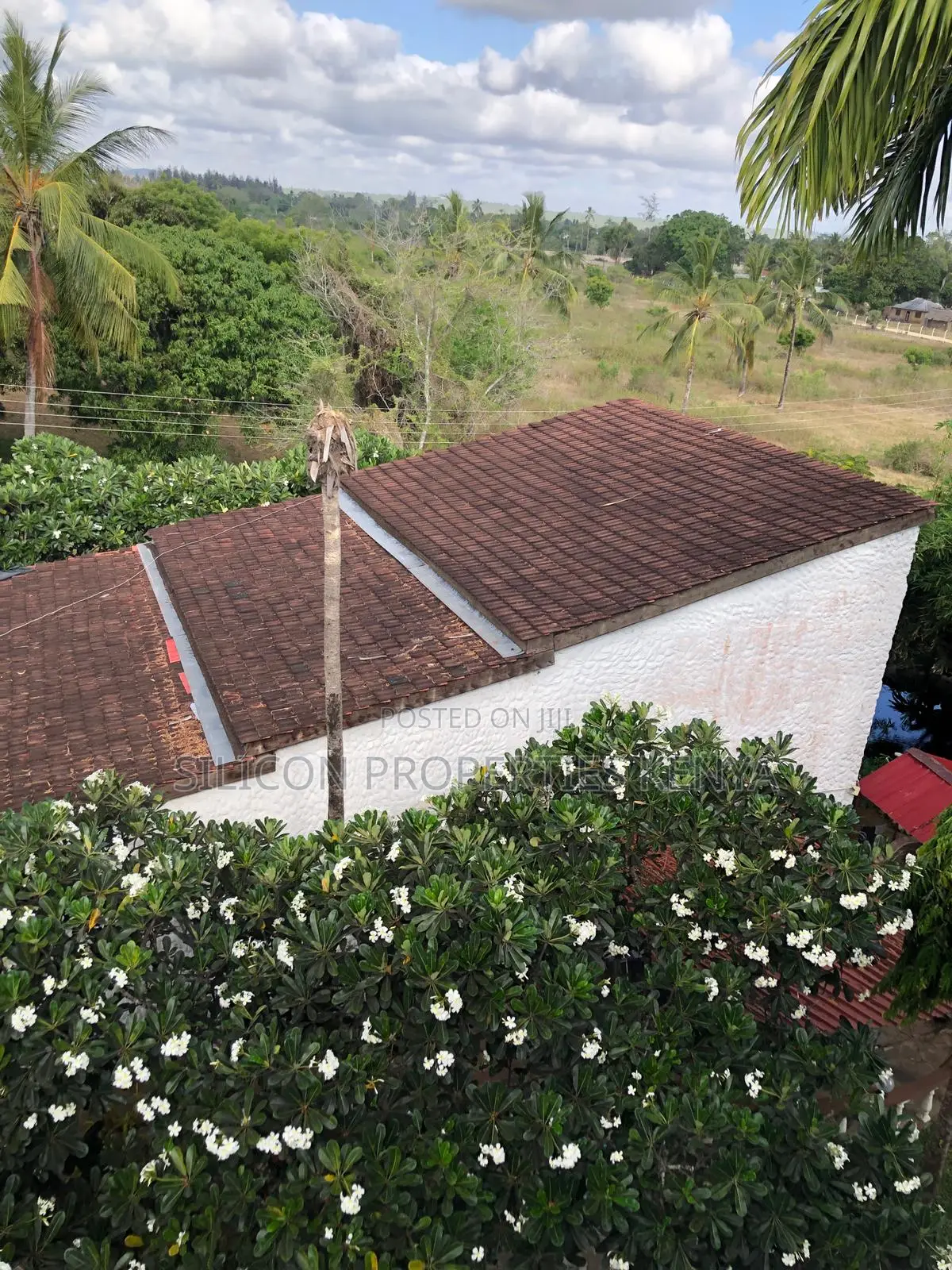 5bdrm Bungalow in Diani for sale in Diani