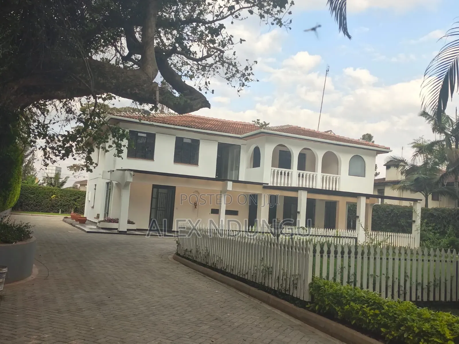 Furnished 5bdrm Block of Flats in Nairobi Central for sale in Nairobi Central