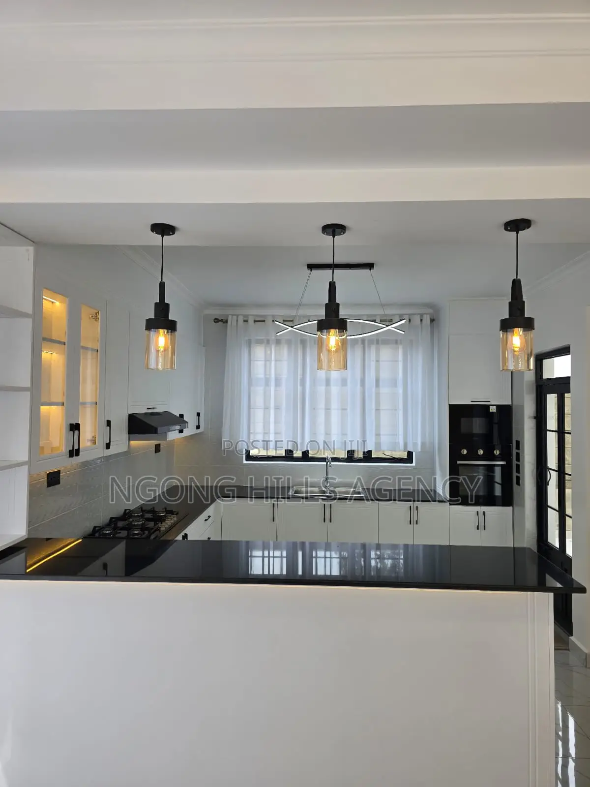 3bdrm Maisonette in Kibiko, Kibiku for sale in Kibiku