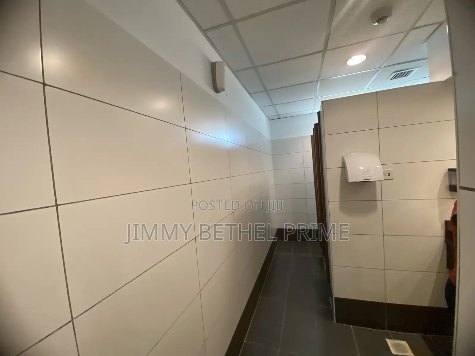 Prime Office Space for Rent 541 SqFt in Westlands