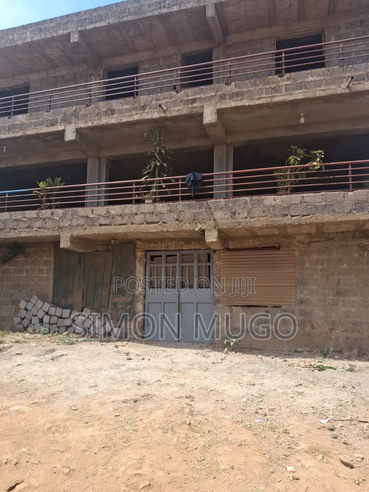 Incomplete Bar and Restaurant With 21 Rooms to Let Behind SNL in Roysambu