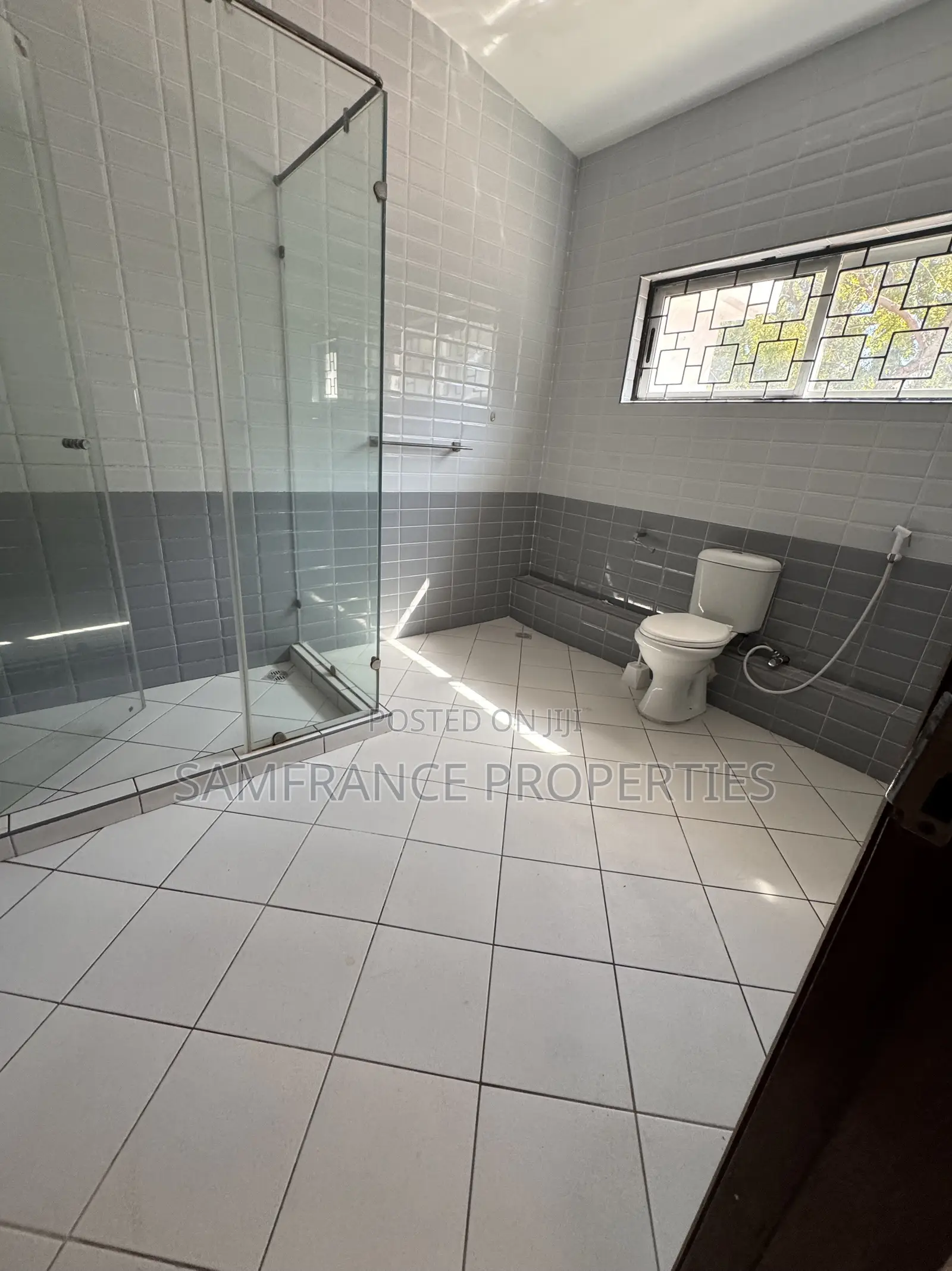 4bdrm Mansion in Nyali for rent in Nyali