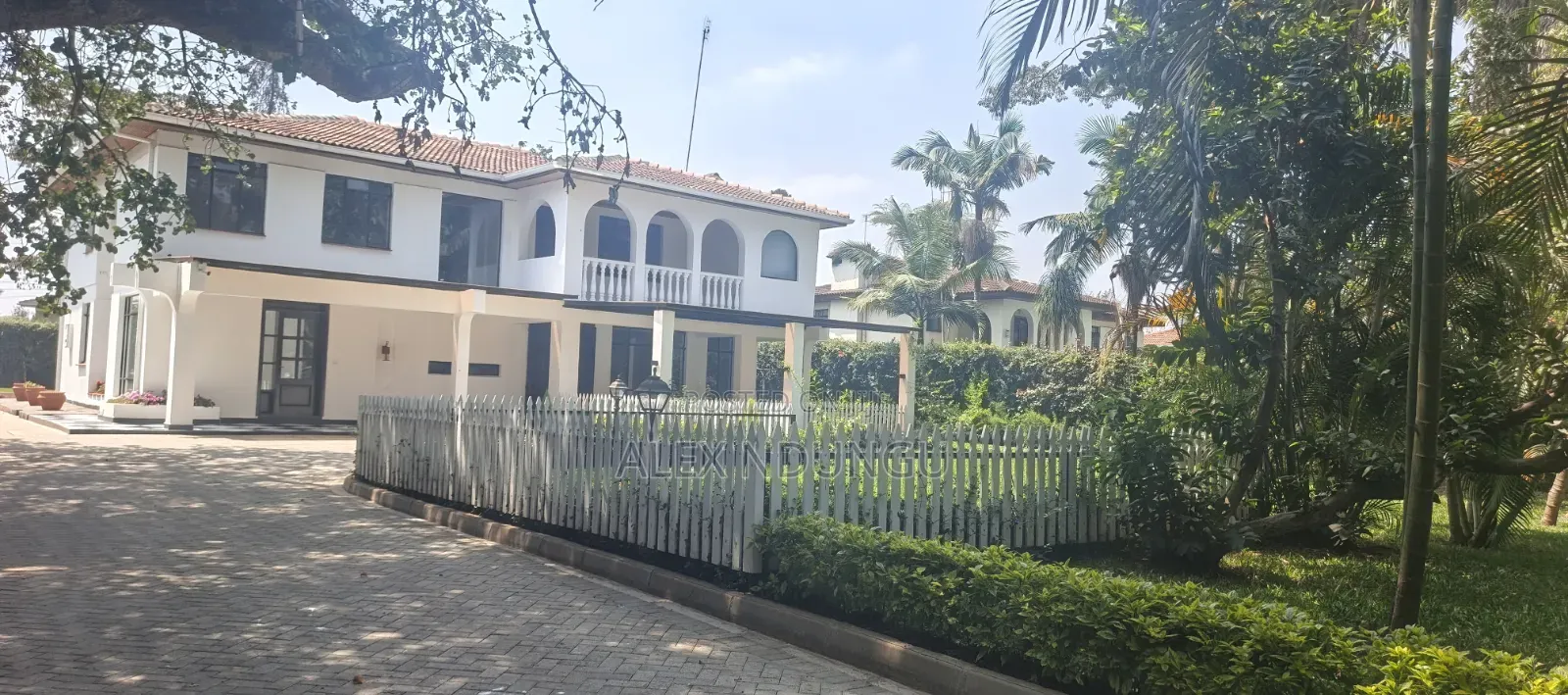 5bdrm House in Nairobi Central for sale in Nairobi Central