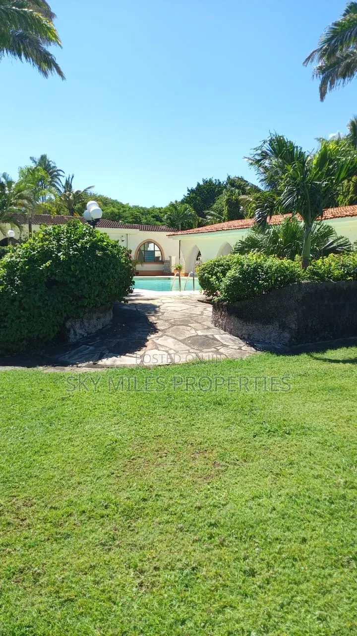 7bdrm Villa in Kuruwitu, Vipingo for sale in Vipingo