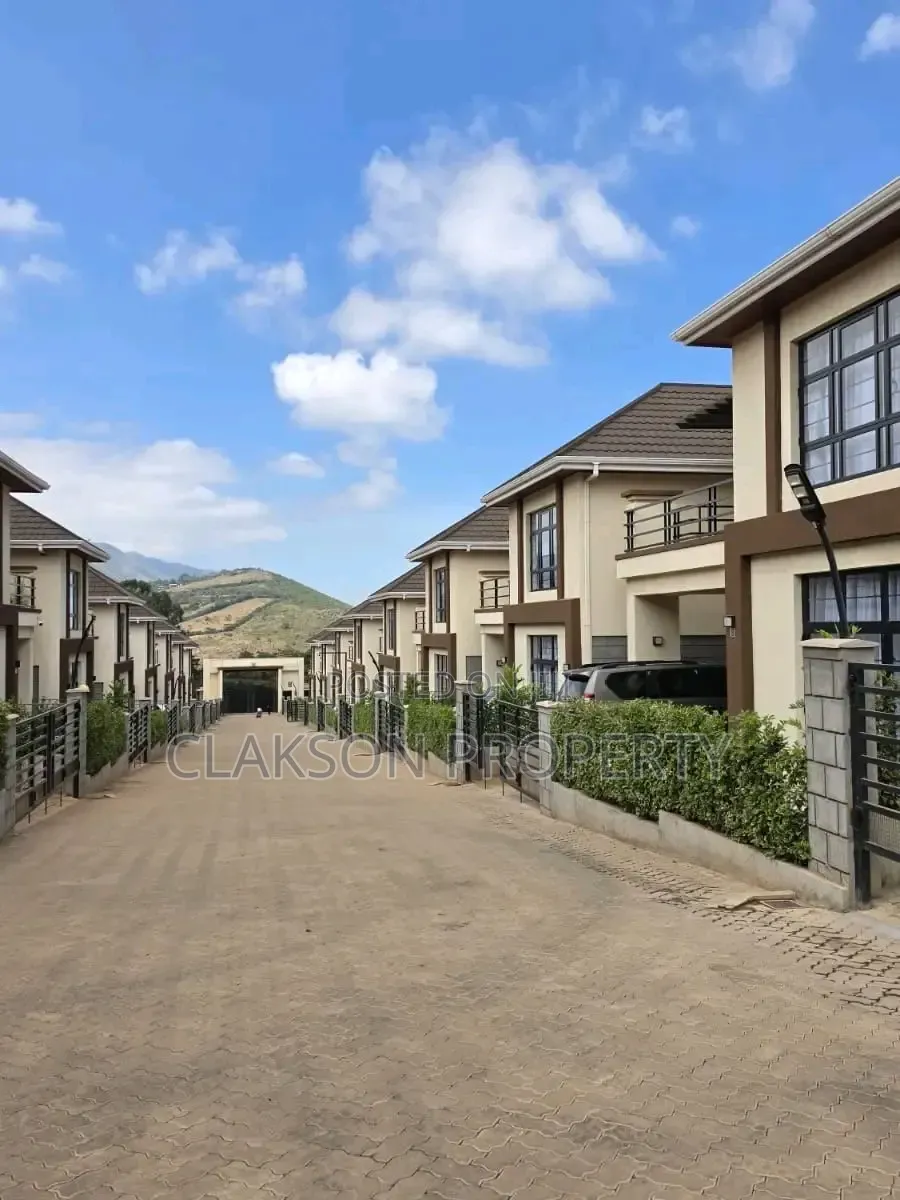 3bdrm Townhouse/Terrace in Ngong for sale in Ngong CBD