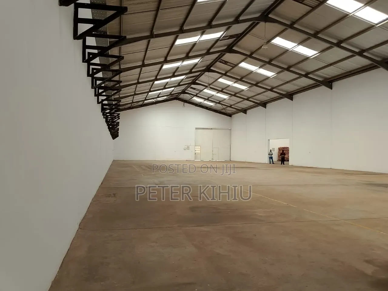 Godown to Let 8138sqft in Thika in Makongeni / Thika