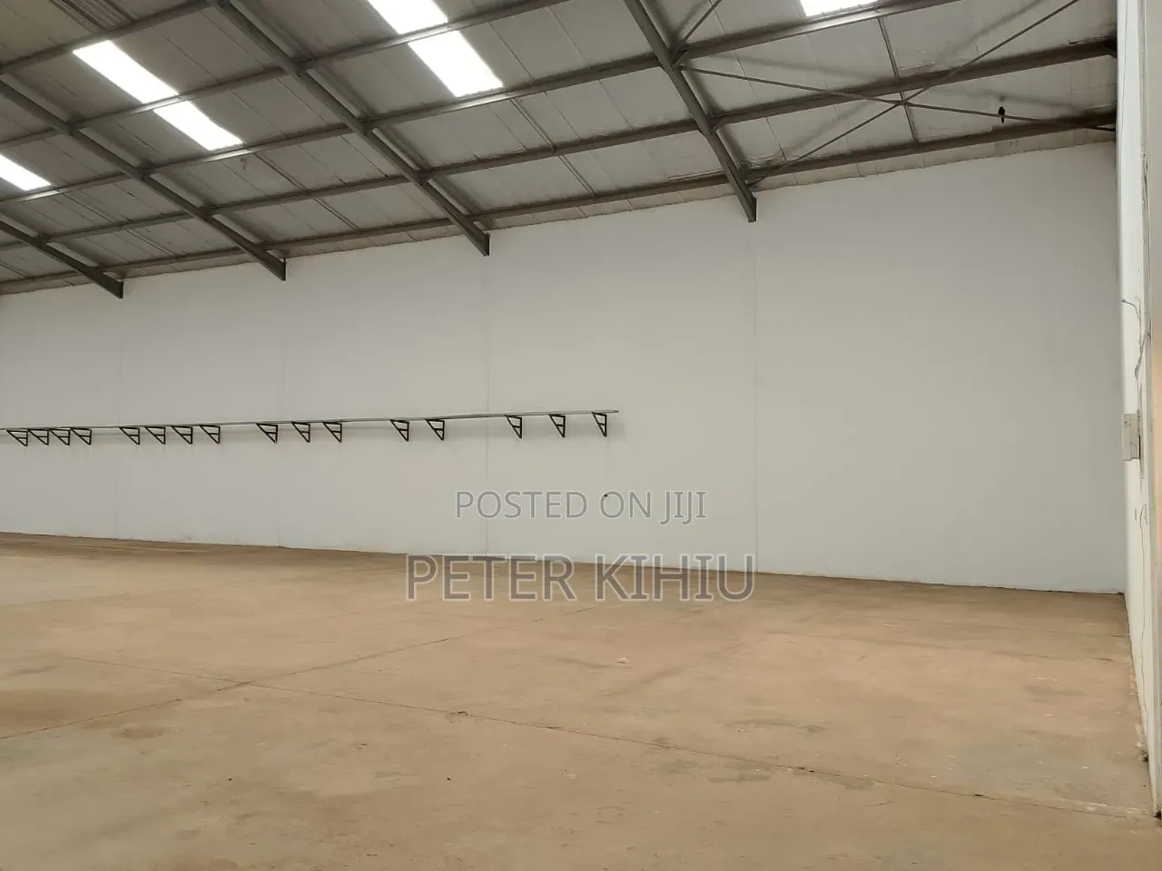 Godown to Let 8138sqft in Thika in Makongeni / Thika