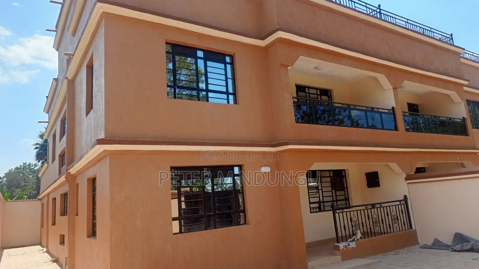4bdrm Maisonette in Thome for rent in Thome