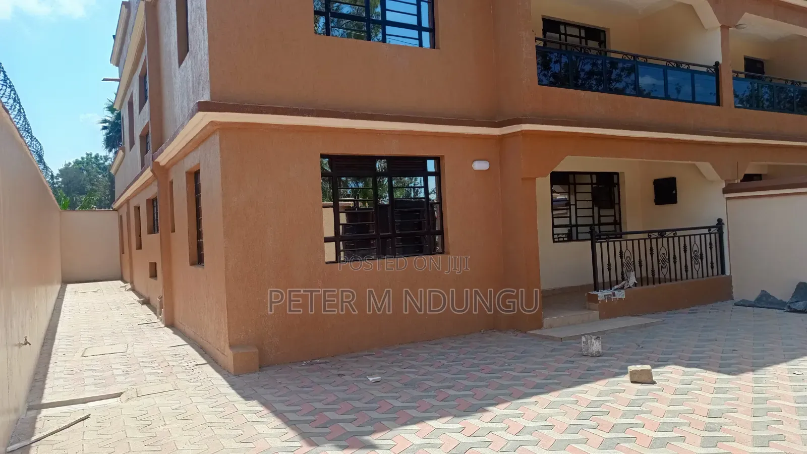4bdrm Maisonette in Thome for rent in Thome