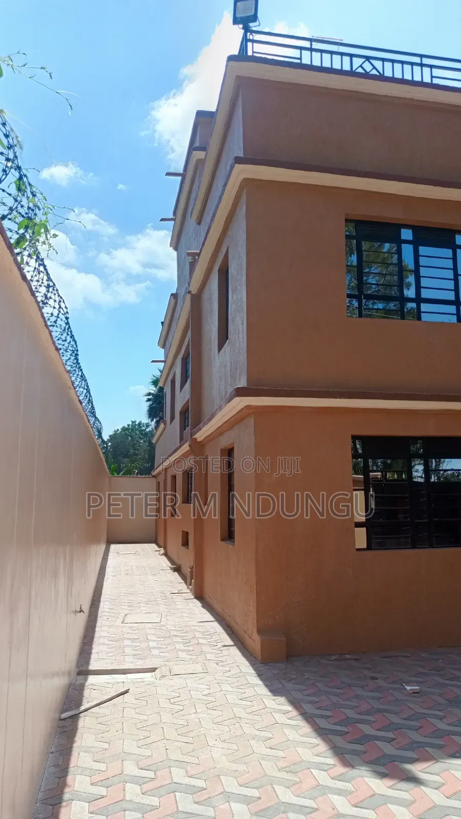 4bdrm Maisonette in Thome for rent in Thome