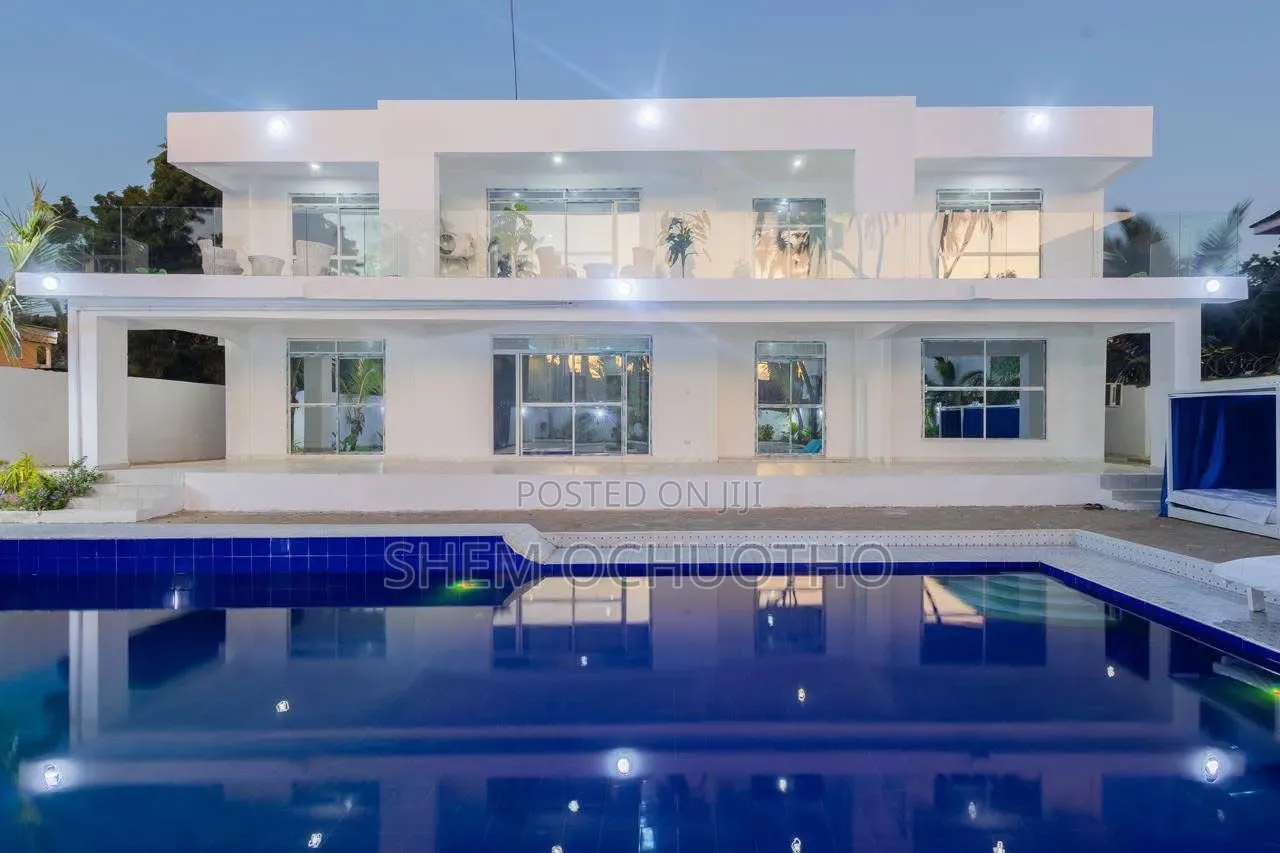Furnished 4bdrm Mansion in Diani, Ukunda for sale in Ukunda