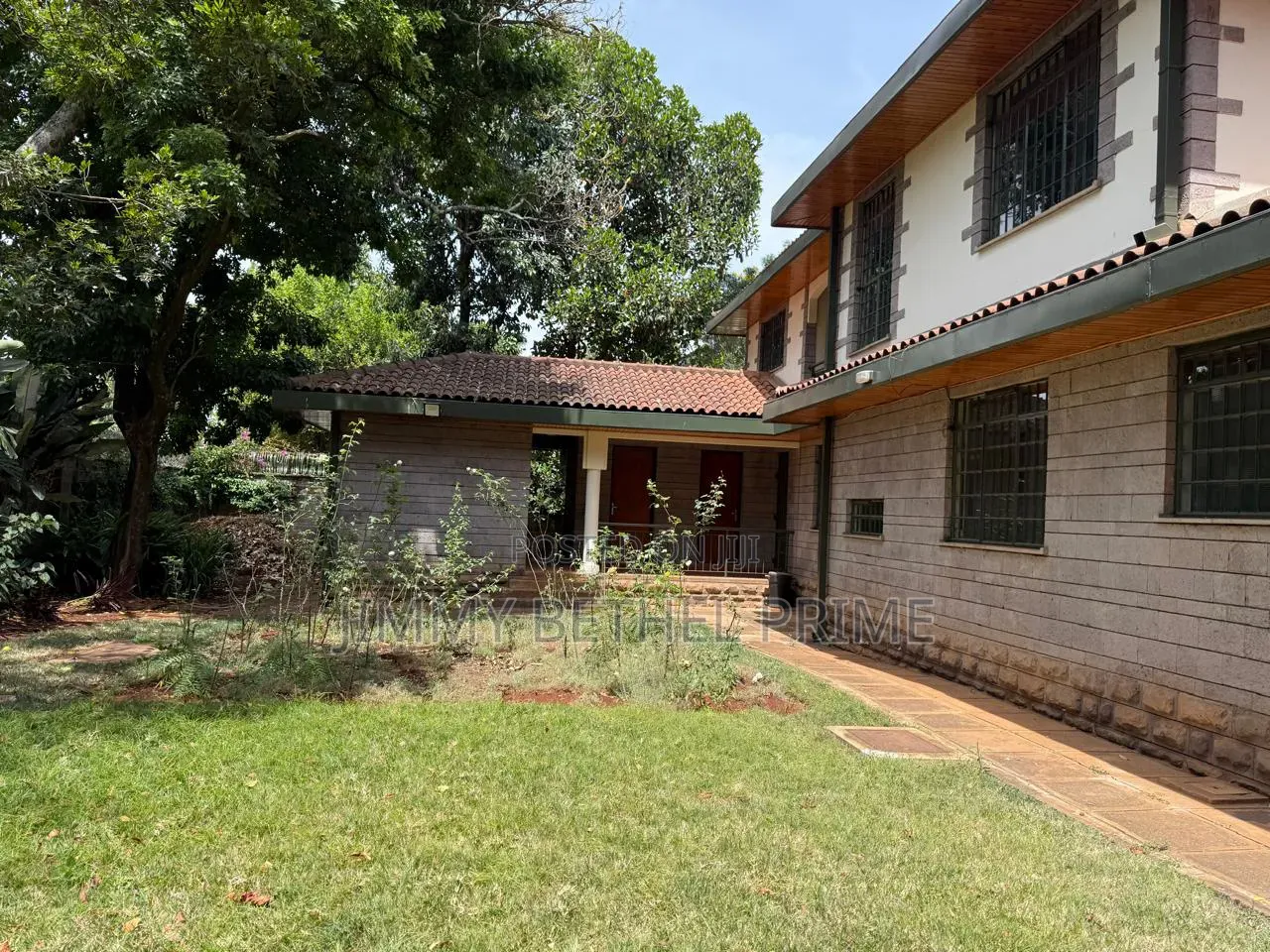 5bdrm House in Nyari for sale in Nyari