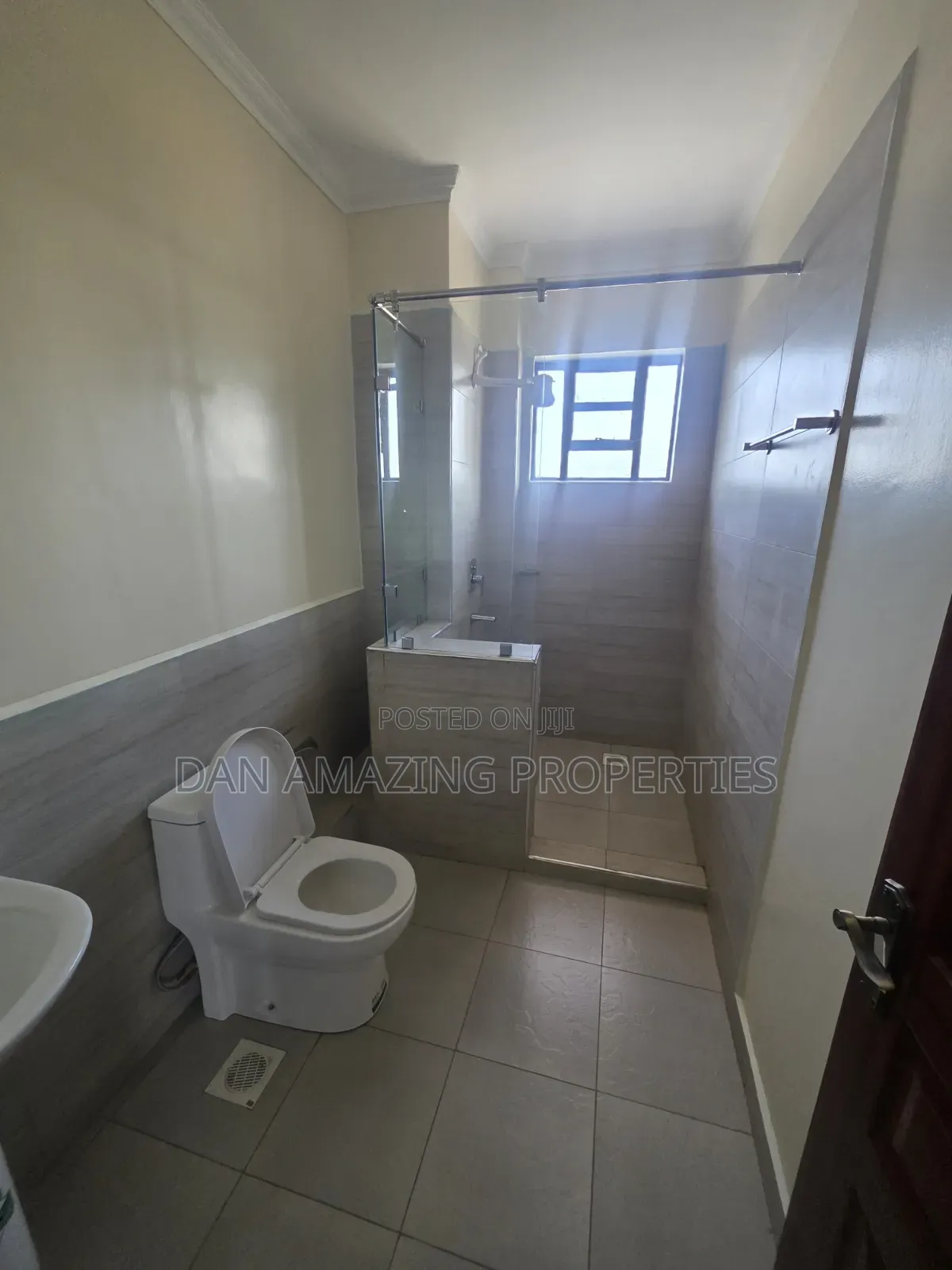 4bdrm Maisonette in Kimuka, Kibiku for sale in Kibiku